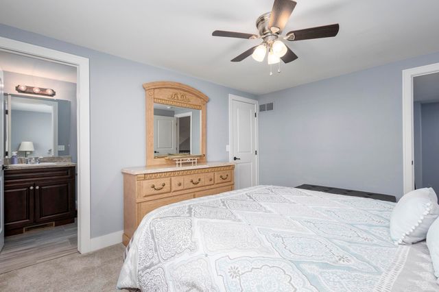 30028 Danvers Drive, Chesterfield Twp, MI 48051