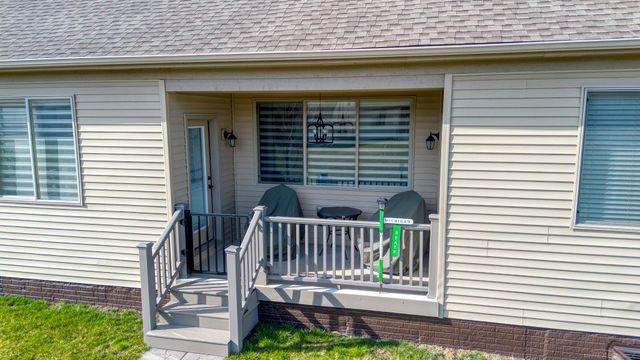 30028 Danvers Drive, Chesterfield Twp, MI 48051