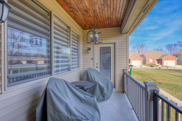 30028 Danvers Drive, Chesterfield Twp, MI 48051