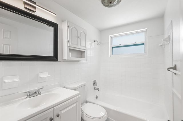 3521 BIGELOW DRIVE, Holiday, FL 34691