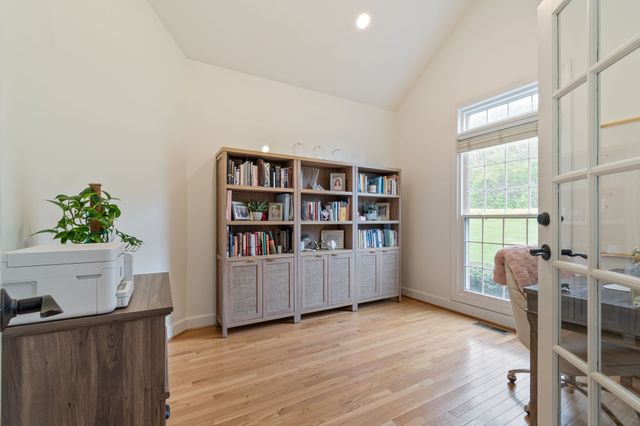 243 Spencer Creek Rd, Franklin, TN 37069