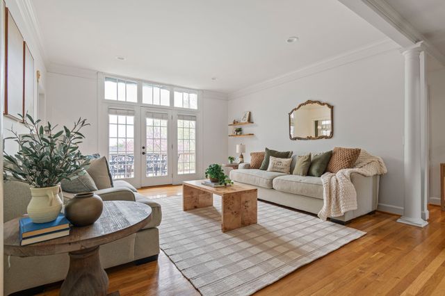 243 Spencer Creek Rd, Franklin, TN 37069