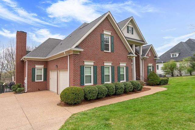 243 Spencer Creek Rd, Franklin, TN 37069