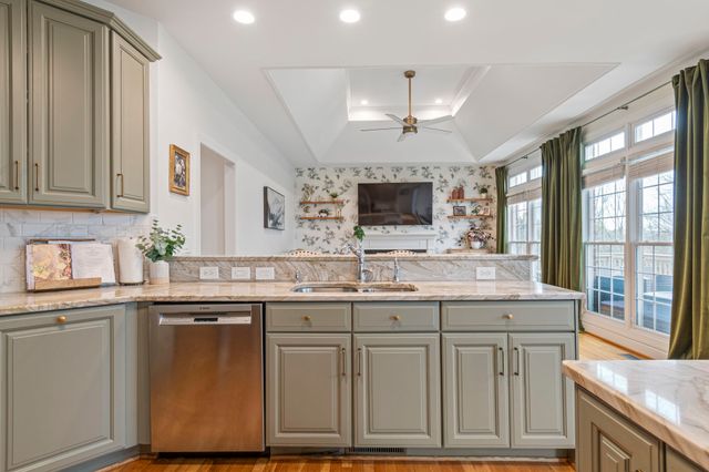 243 Spencer Creek Rd, Franklin, TN 37069