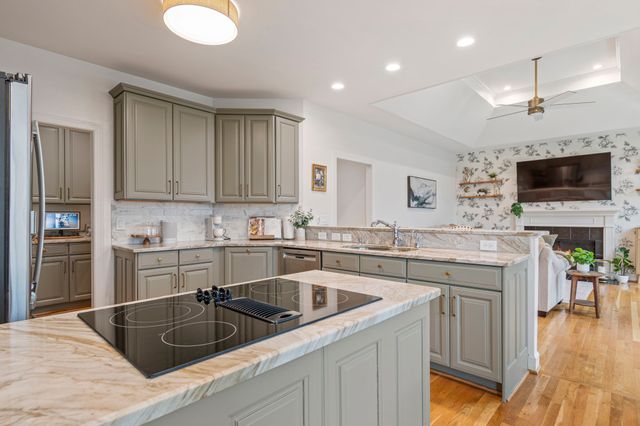 243 Spencer Creek Rd, Franklin, TN 37069