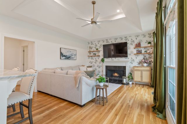 243 Spencer Creek Rd, Franklin, TN 37069