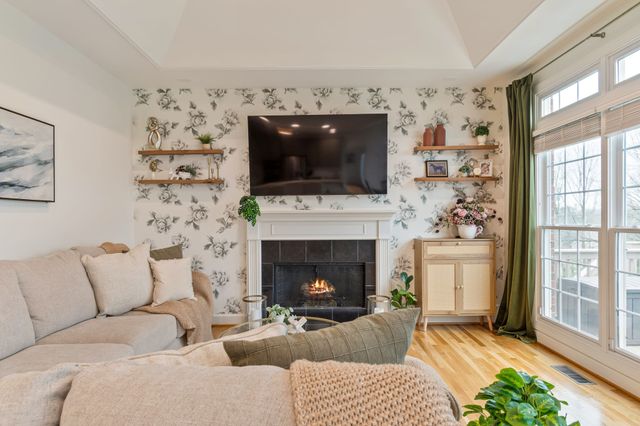 243 Spencer Creek Rd, Franklin, TN 37069