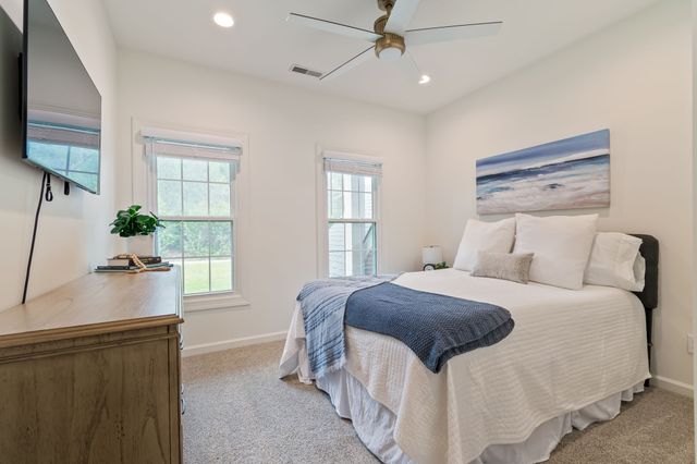 243 Spencer Creek Rd, Franklin, TN 37069