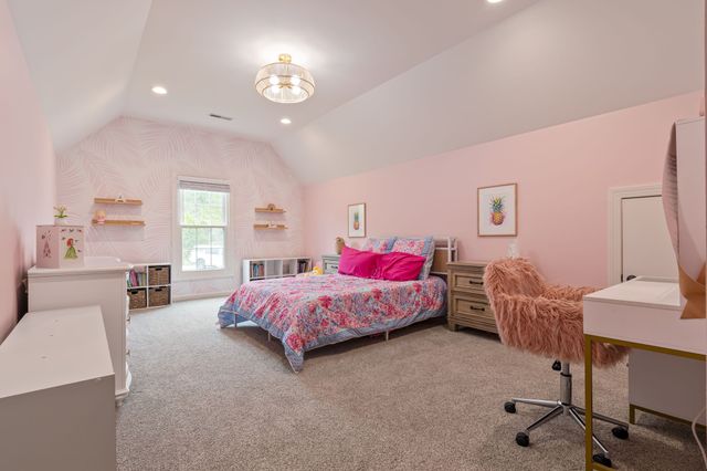 243 Spencer Creek Rd, Franklin, TN 37069