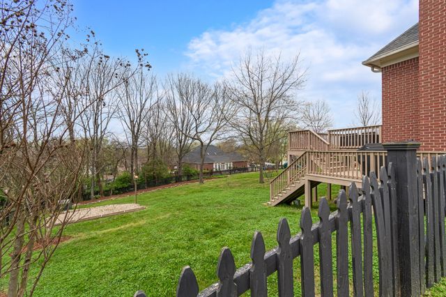 243 Spencer Creek Rd, Franklin, TN 37069