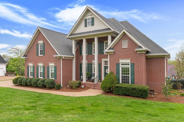 243 Spencer Creek Rd, Franklin, TN 37069