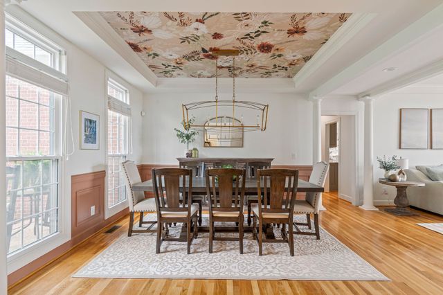 243 Spencer Creek Rd, Franklin, TN 37069