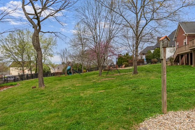 243 Spencer Creek Rd, Franklin, TN 37069