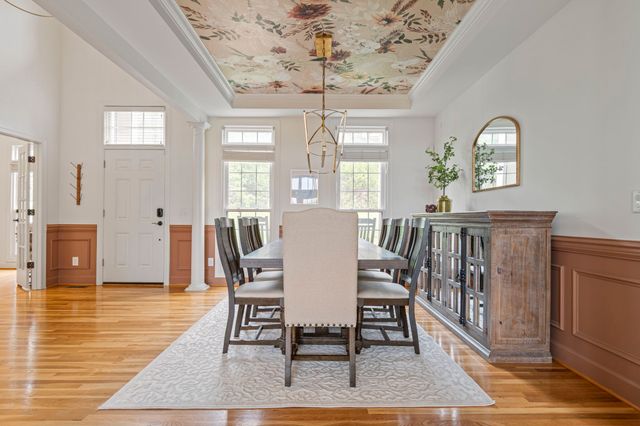 243 Spencer Creek Rd, Franklin, TN 37069