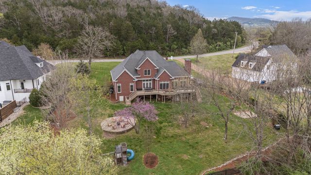 243 Spencer Creek Rd, Franklin, TN 37069
