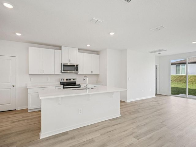 1749 BREKEY WAY, Zephyrhills, FL 33541