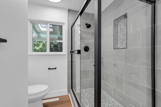 6908 Arrowwood Dr, Riverbank, CA 95367