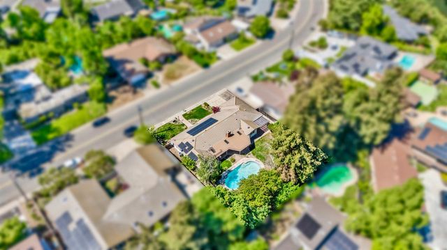 6908 Arrowwood Dr, Riverbank, CA 95367