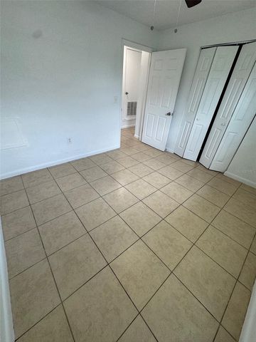 1712-1712 NE 71ST STREET, Ocala, FL 34479