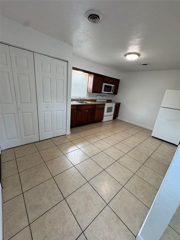 1712-1712 NE 71ST STREET, Ocala, FL 34479