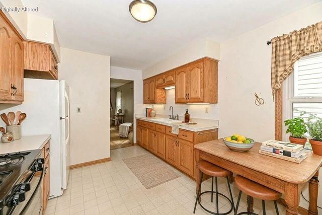 2425 S 63rd STREET, West Allis, WI 53219