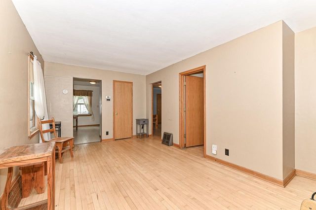 2425 S 63rd STREET, West Allis, WI 53219