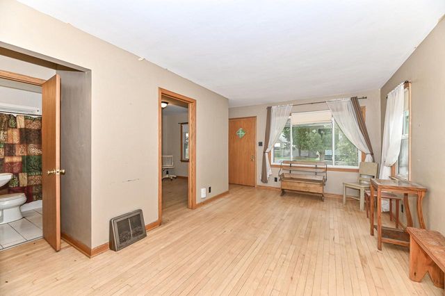 2425 S 63rd STREET, West Allis, WI 53219