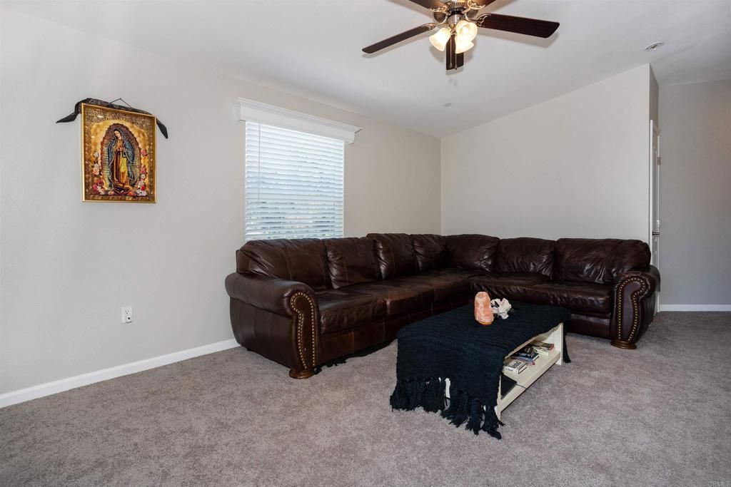 18374 Oleander Avenue, Lake Elsinore, CA 92532 — photo 4