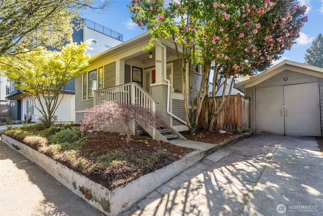 1609 N 50th Street, Seattle, WA 98103