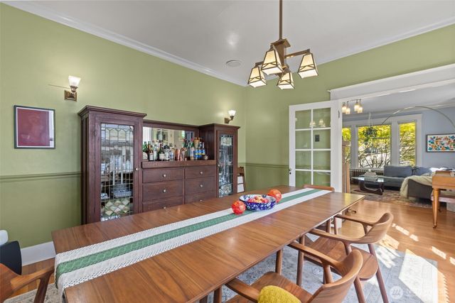 1609 N 50th Street, Seattle, WA 98103