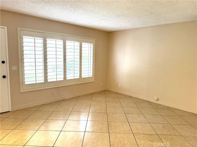 2157 E Aroma, West Covina, CA 91791