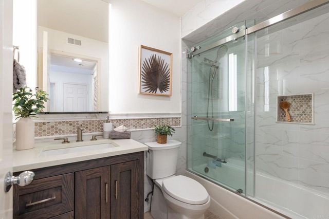 400 N The Strand 27, Oceanside, CA 92054