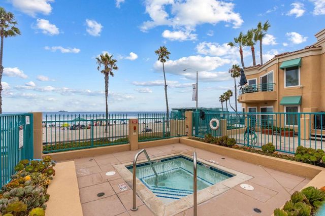 400 N The Strand 27, Oceanside, CA 92054