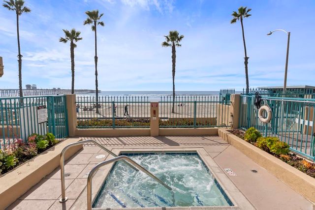400 N The Strand 27, Oceanside, CA 92054