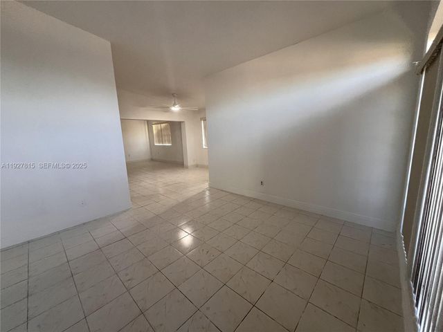 8220 SW 29th St, Miami, FL 33155