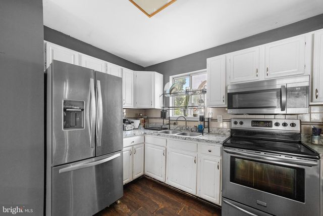 142 LAWN PARK, Lawrence, NJ 08648