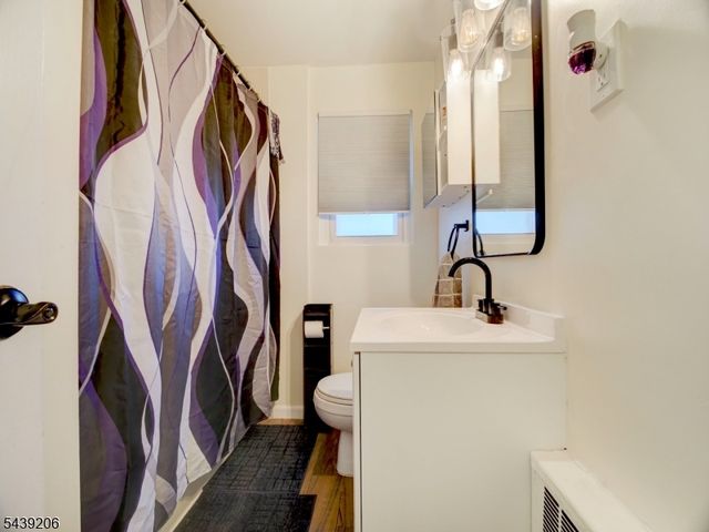 500 S Center St E11, City Of Orange Twp., NJ 07050