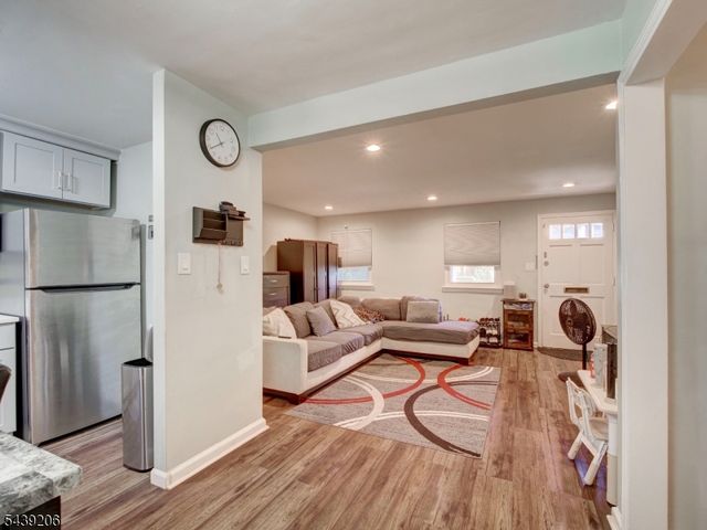 500 S Center St E11, City Of Orange Twp., NJ 07050