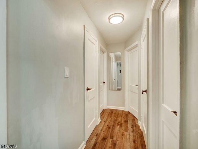 500 S Center St E11, City Of Orange Twp., NJ 07050