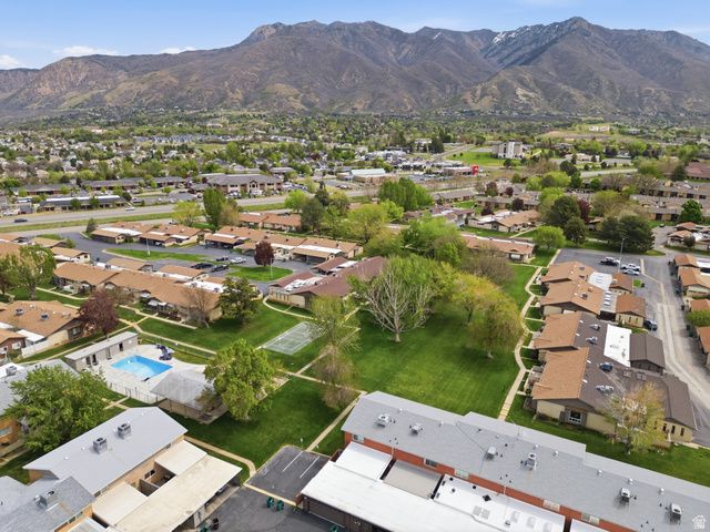 5483 S 925 E, South Ogden, UT 84405