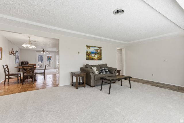 5483 S 925 E, South Ogden, UT 84405