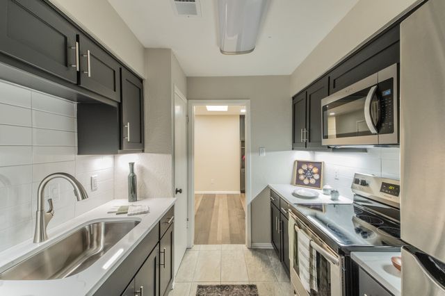 4450 Wind River Lane, Garland, TX 75042