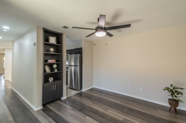 4450 Wind River Lane, Garland, TX 75042