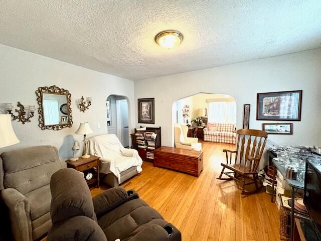 551 E Mound Street, Knox, IN 46534