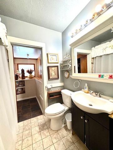 551 E Mound Street, Knox, IN 46534