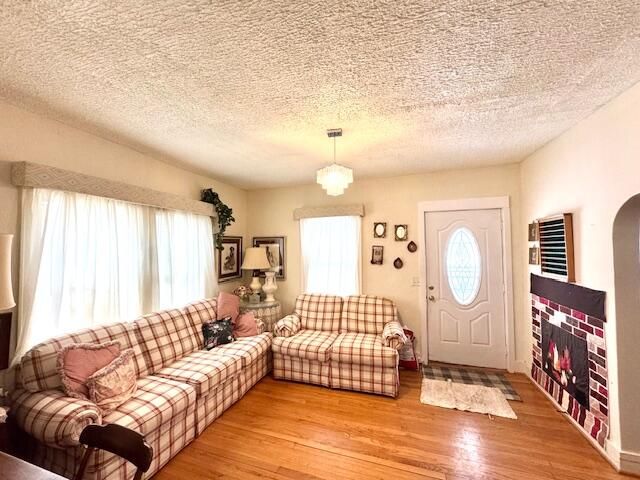 551 E Mound Street, Knox, IN 46534