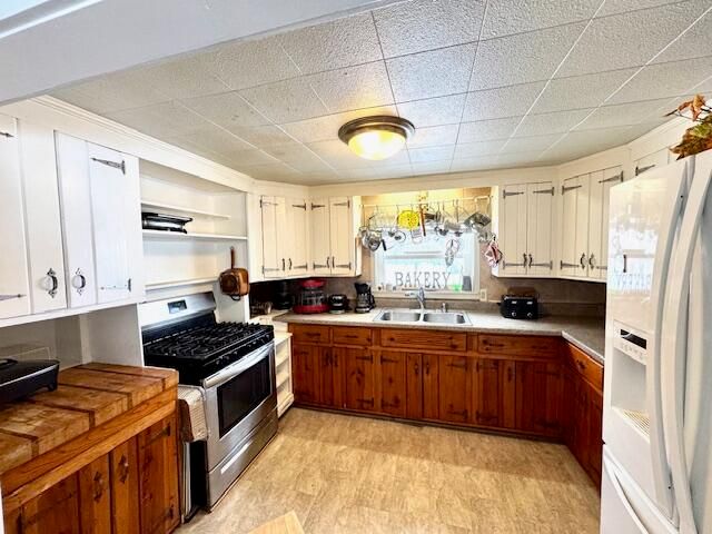 551 E Mound Street, Knox, IN 46534