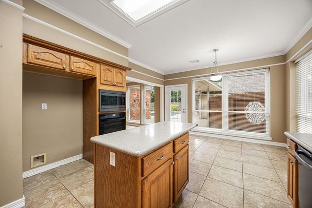 3714 Tree Manor Lane, Kingwood, TX 77345