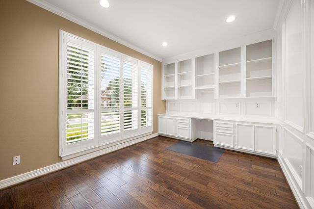3714 Tree Manor Lane, Kingwood, TX 77345