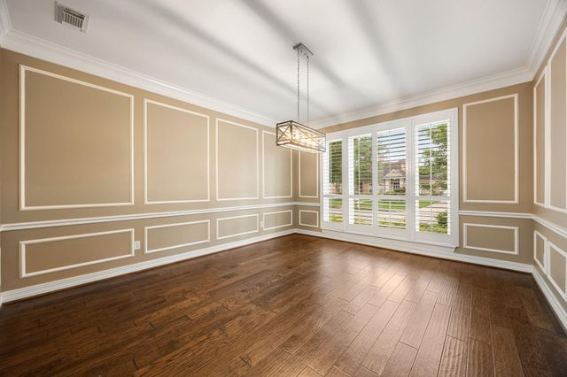 3714 Tree Manor Lane, Kingwood, TX 77345